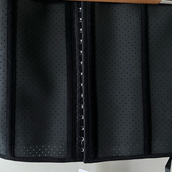 Yianna Waist Trainer For Women Sz 2XL Latex Underbust Waist Corsets Cincher NWT - Picture 4 of 10